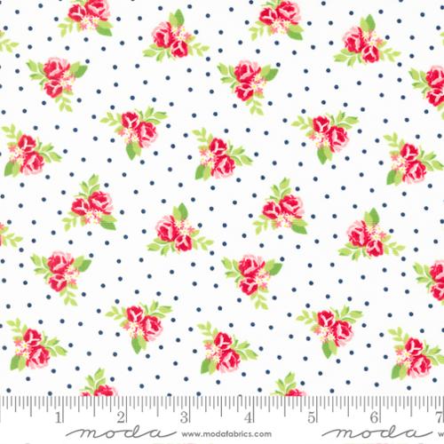 New 12pc Fat Quarter Bundle Berry Basket